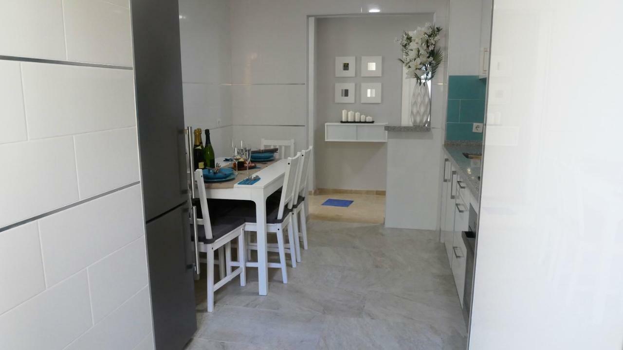 Appartement Hillside Suite Міхас Екстер'єр фото